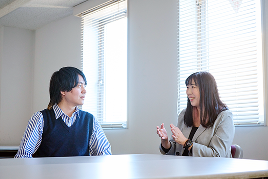 芸術学科CROSS TALK