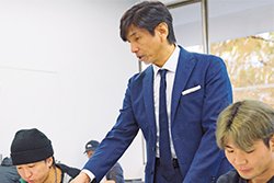 スポーツマーケティング論