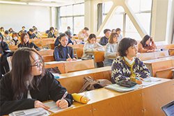 日本文学序論