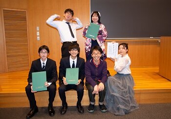 2022graduation_01.jpg