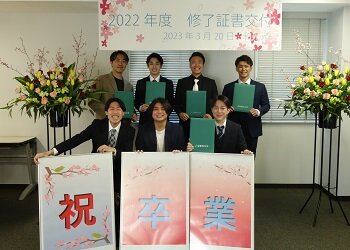 2022graduation_06.jpg