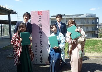 2022graduation_07.jpg