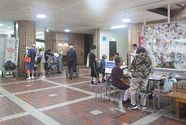 20251004_bookcafe.png