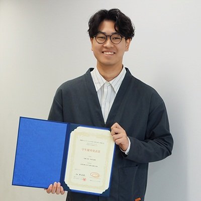 心理教育学科心理学専修3年・高橋利世さんが「情報コミュニケーション学会」第23回大会で学生優秀賞を受賞しました！